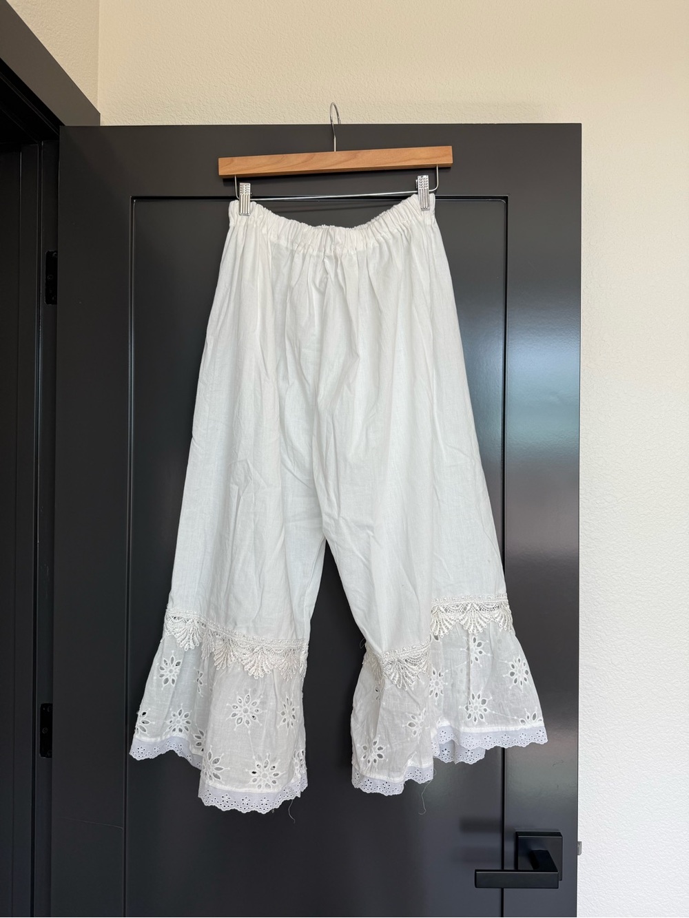 White Eyelet Lace Crop Pants